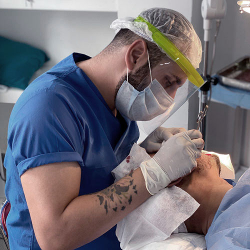 Haartransplantatie chirurg